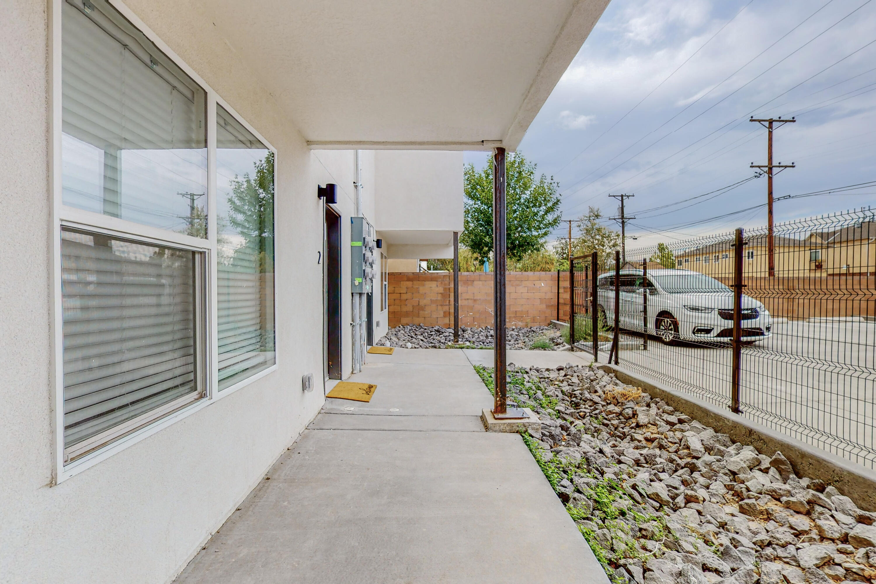 Homes for sale in Albuquerque, NM | 615 Iron Ave Sw, Albuquerque, NM 87102 | MLS# 1003217