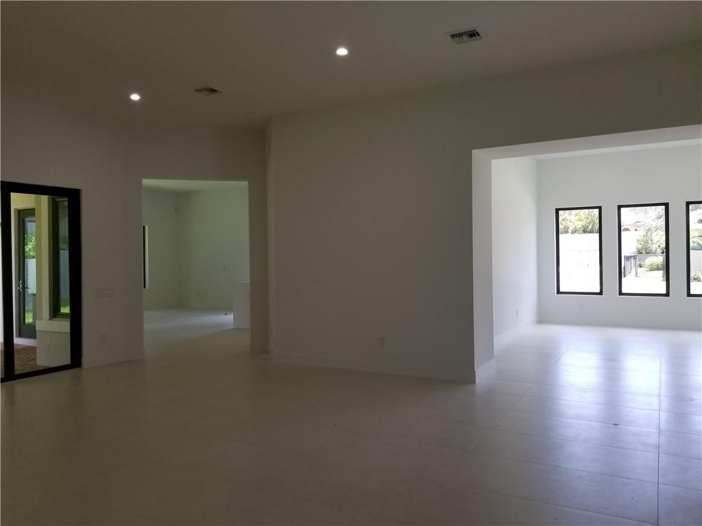 Homes for sale in Fort Lauderdale, FL | 5786 Ashwood Cir, Fort Lauderdale, FL 33312 | MLS# F10308119