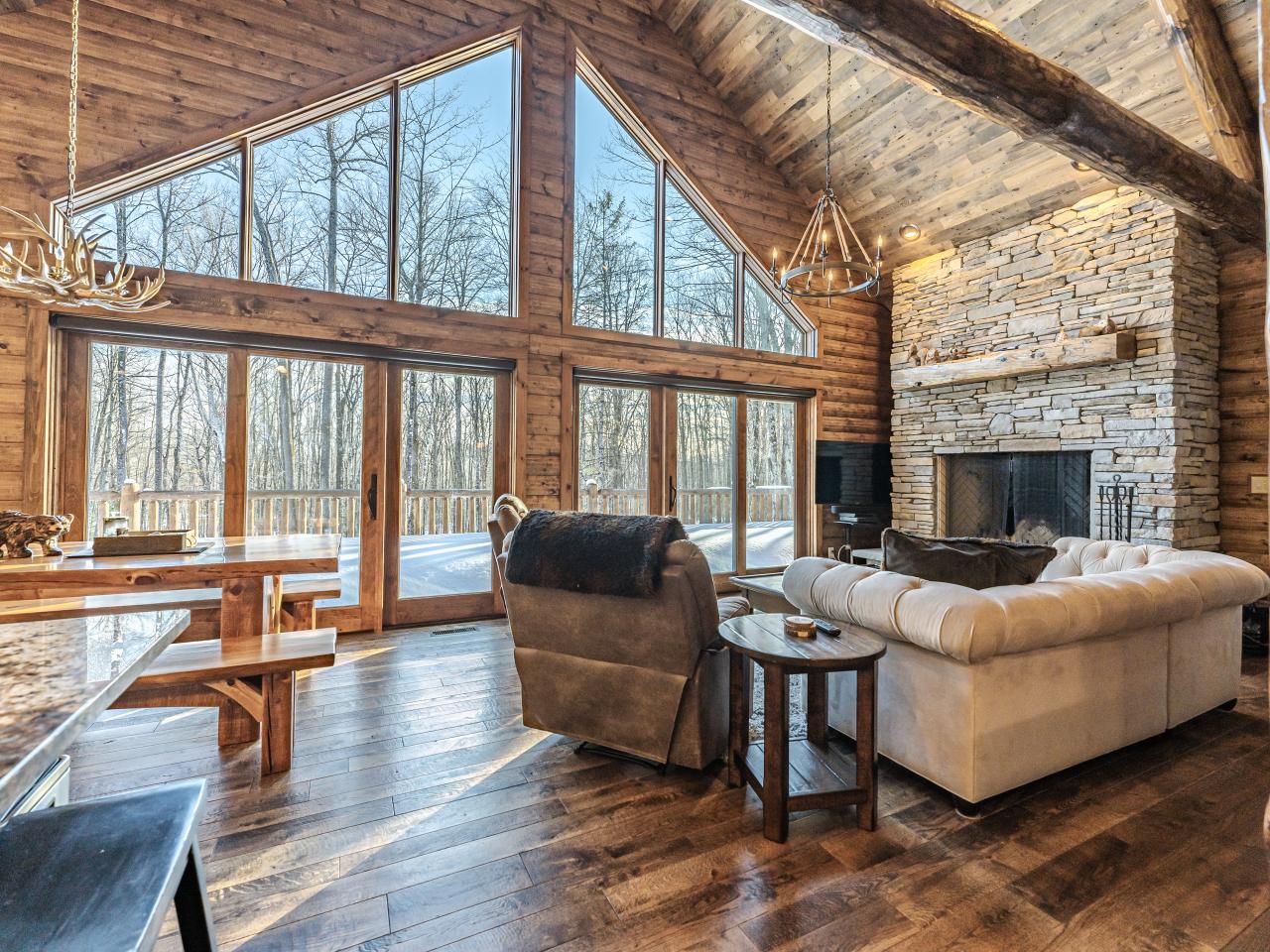 Spectacle Lake Property 1017 Nicolet Shores Ln Photo 1