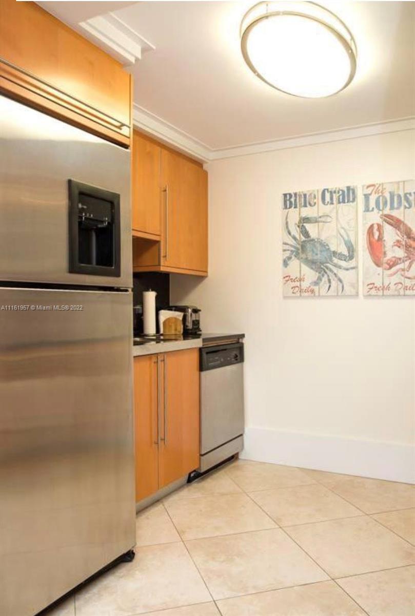 Condo for Rent in Miami Beach, FL