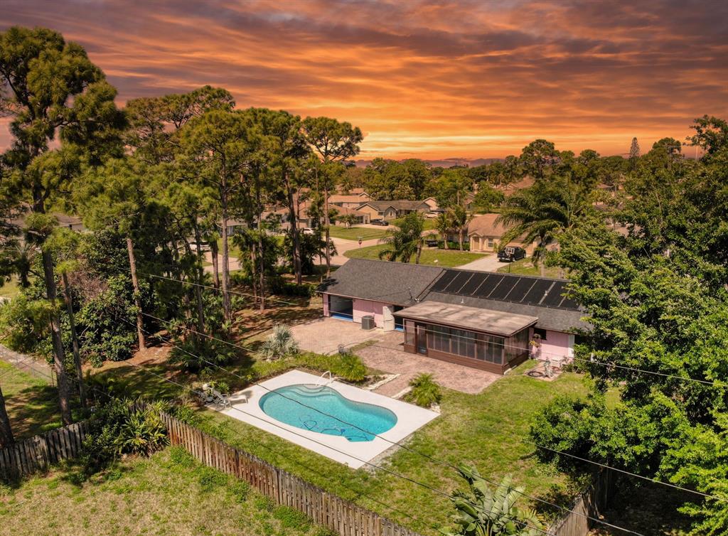 Homes for sale in Port St Lucie, FL | 406 Se Justine Terrace, Port St Lucie, FL 34983 | MLS# R10786475