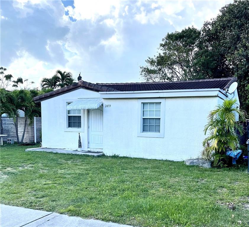 2459 Dewey St Hollywood FL 33020 | F10324318