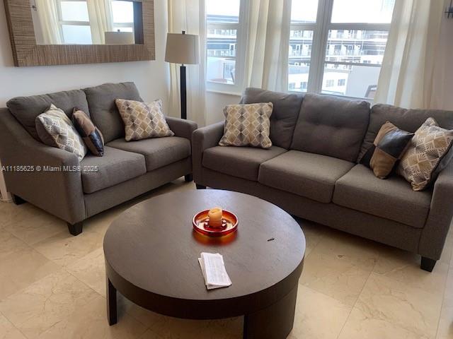 The Decoplage Condo