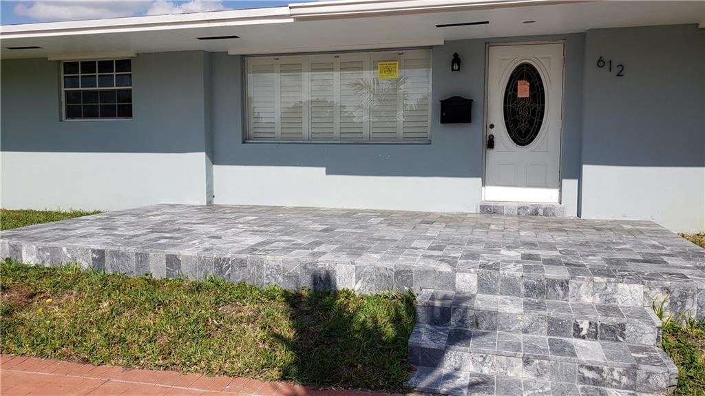 612 Highland Dr Hollywood FL 33021 | F10325633