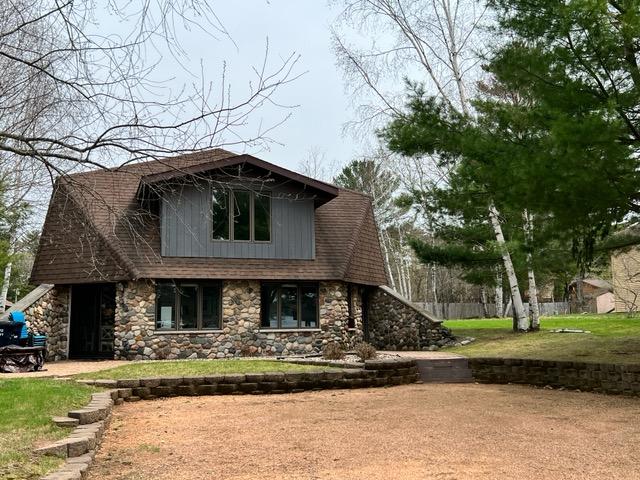 Yellow Birch Lake Property 625 Bond St N Photo 1