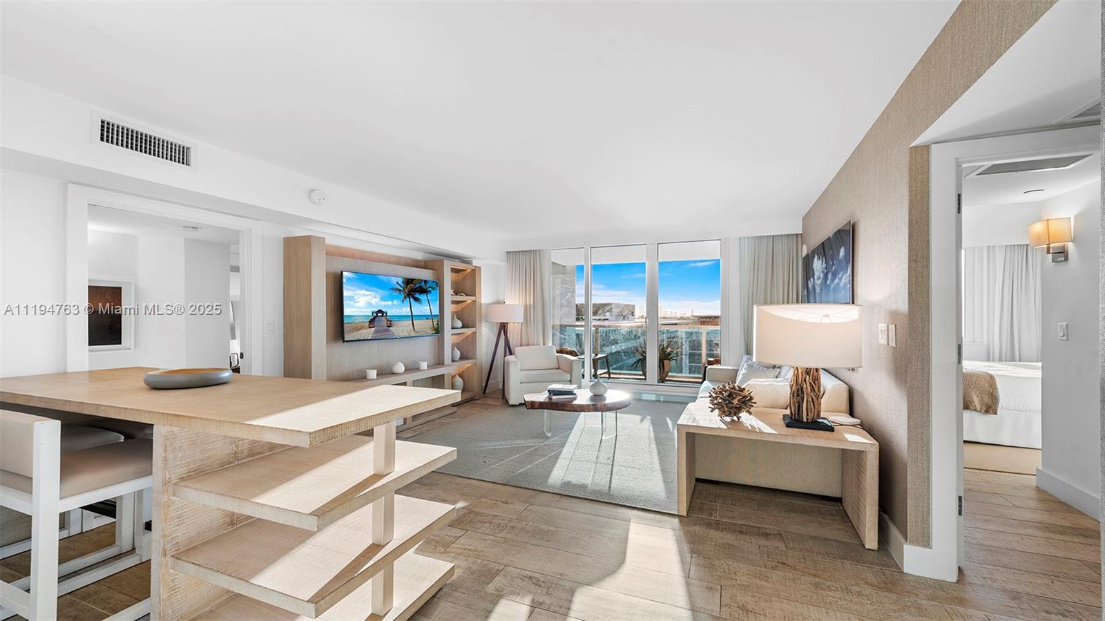 Miami Beach FL 33139 - A11194763