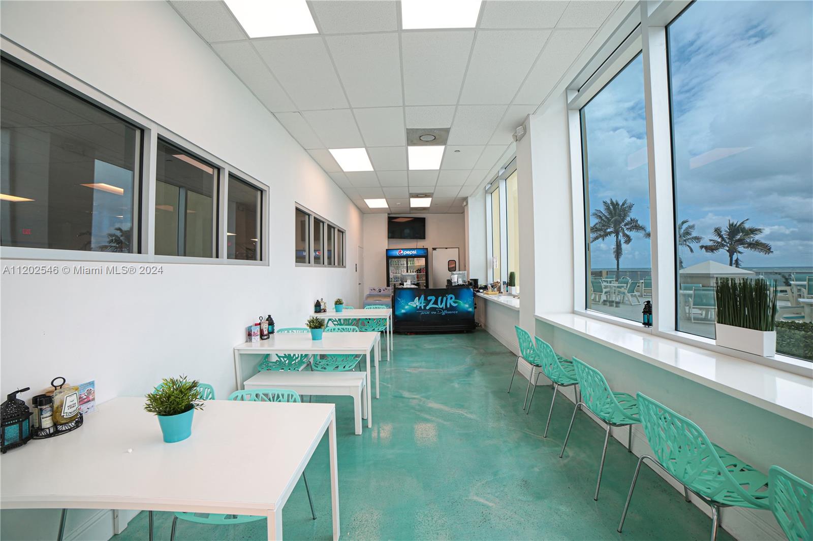 2501 S Ocean Dr #PH28, Hollywood FL 33019