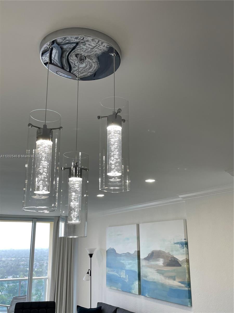 2501 S Ocean Dr #PH28, Hollywood FL 33019