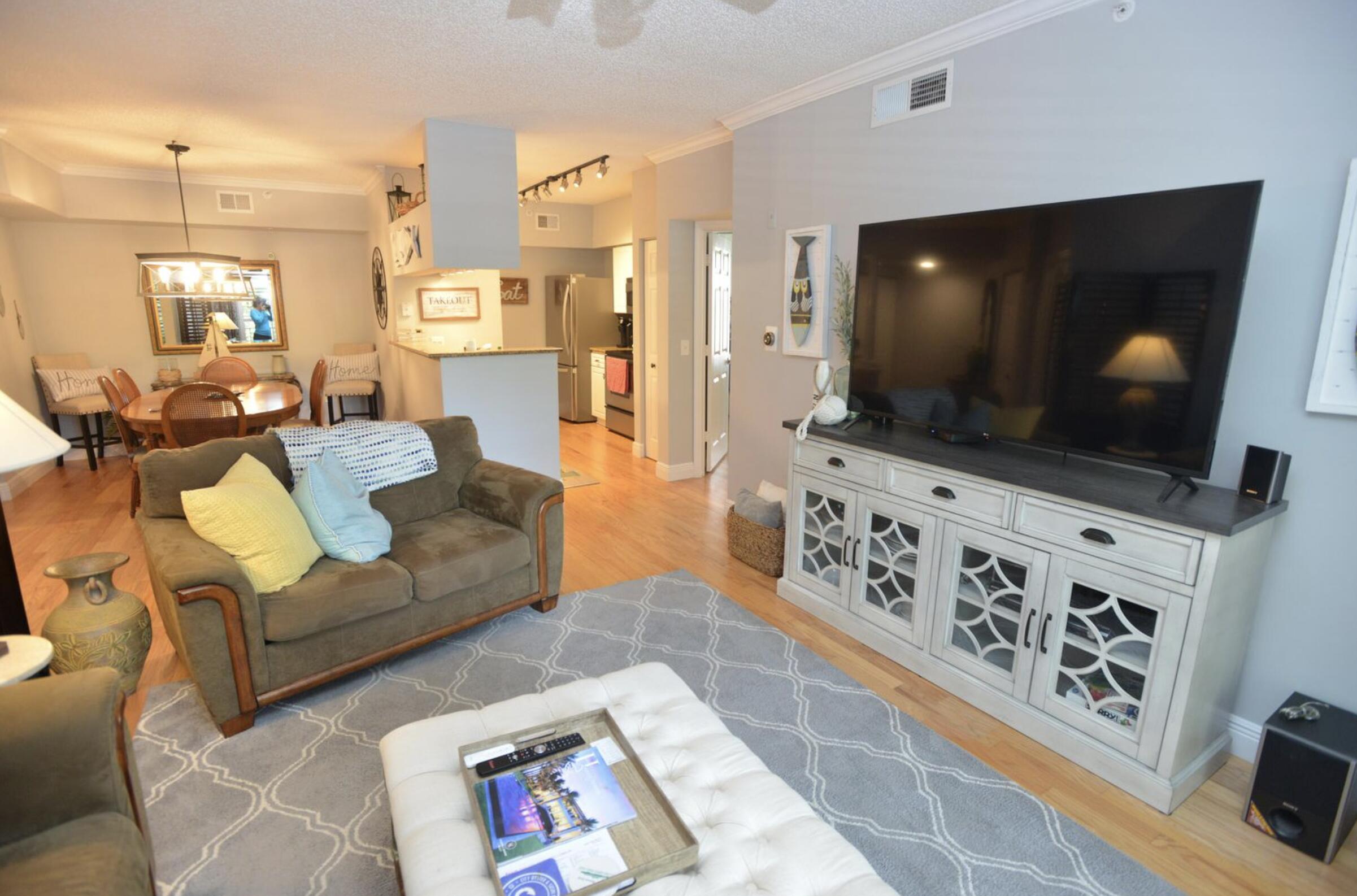 Homes for sale in Boynton Beach, FL | 2218 Tuscany Way, Boynton Beach, FL 33435 | MLS# R10801049