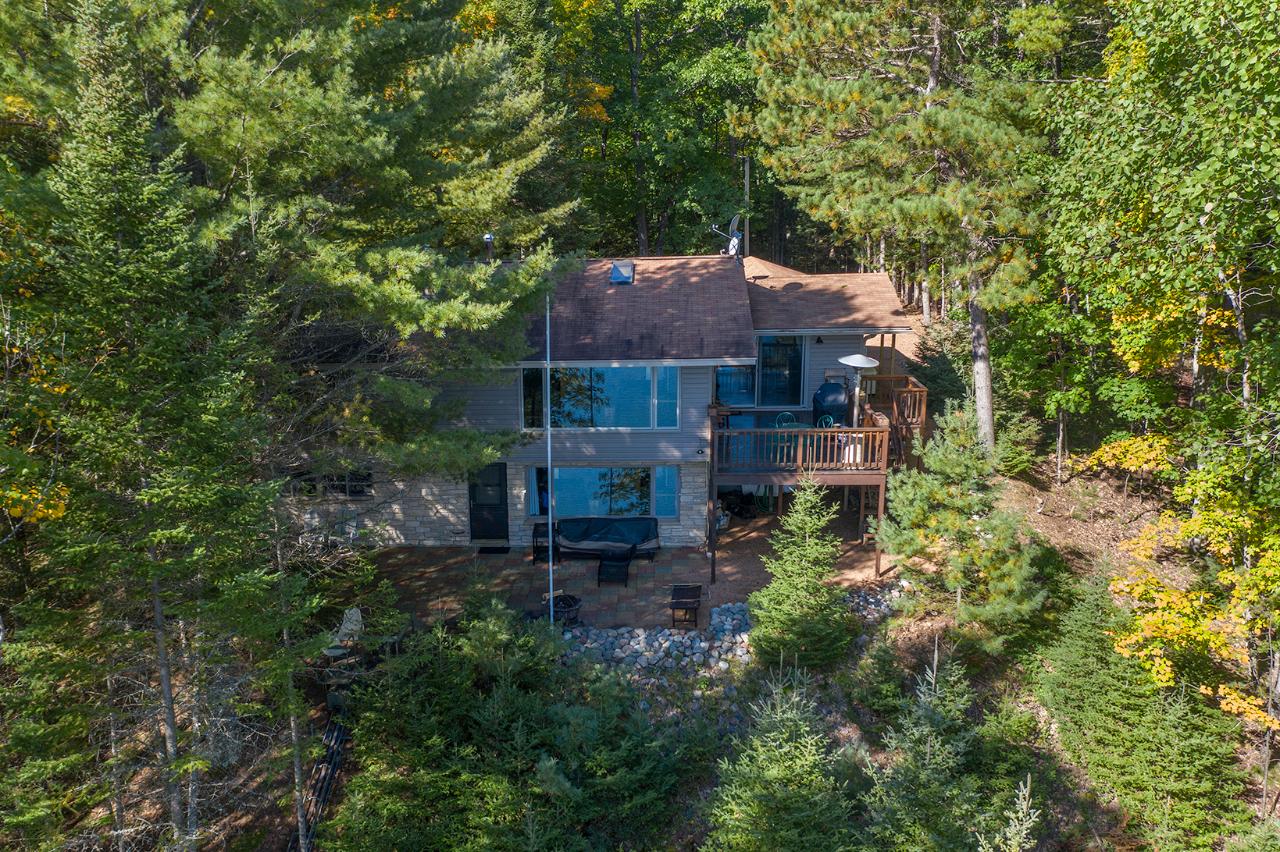 South Twin Lake Property 3735 Twin Hill Rd Photo 1