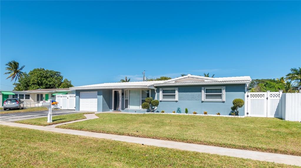 7311 1st Ct Pembroke Pines FL 33024 | F10333640