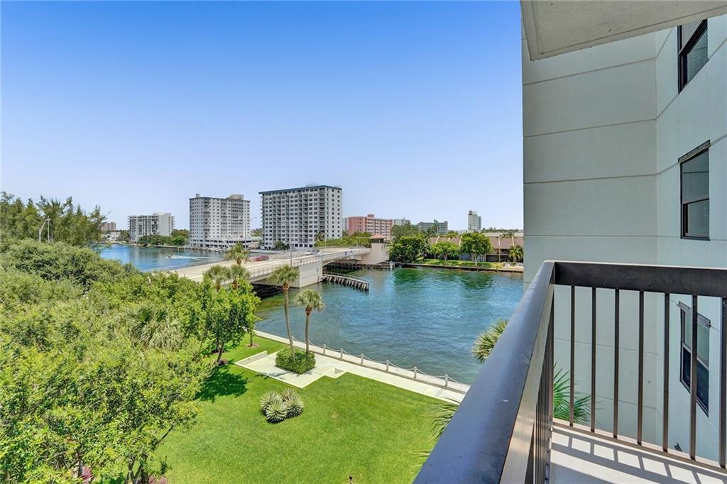  The grounds are so well kept here.