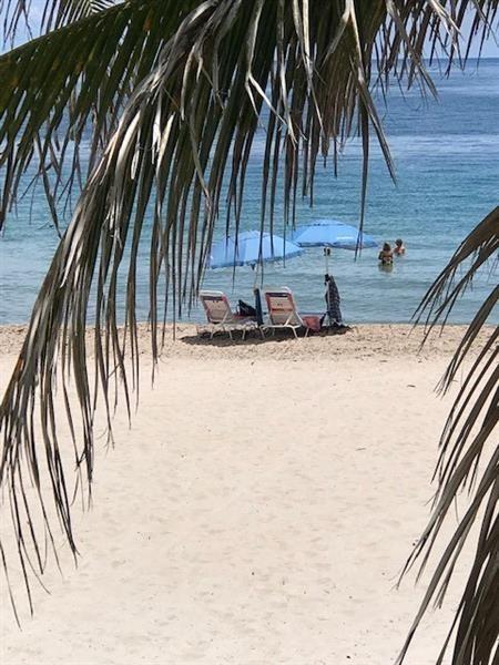  Southpoint provides beach chairs for owners.