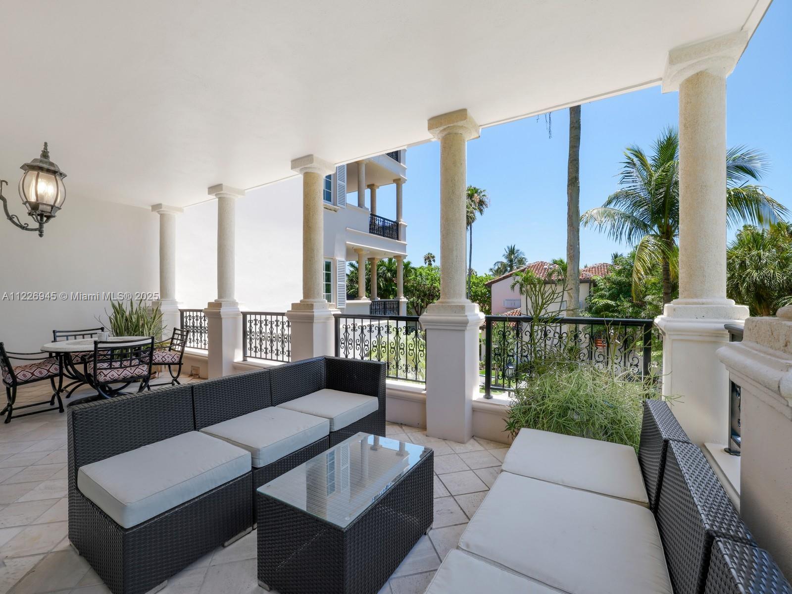 19126 Fisher Island Dr #19126, Miami Beach FL 33109