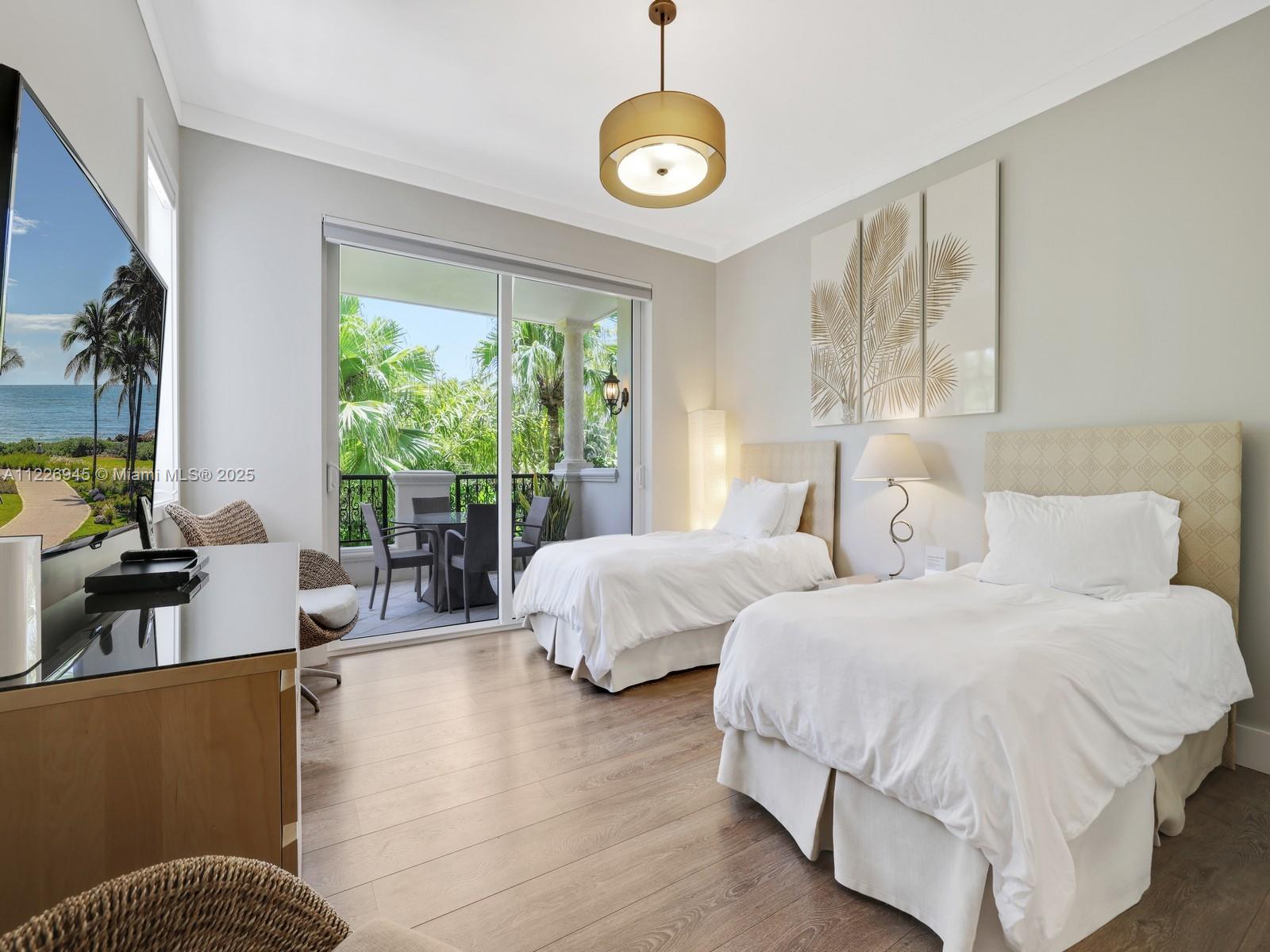 19126 Fisher Island Dr #19126, Miami Beach FL 33109