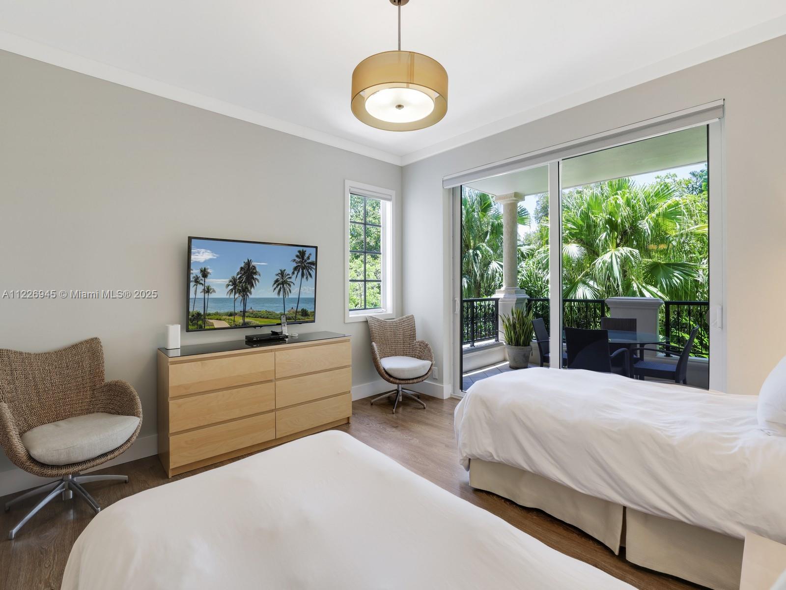 19126 Fisher Island Dr #19126, Miami Beach FL 33109