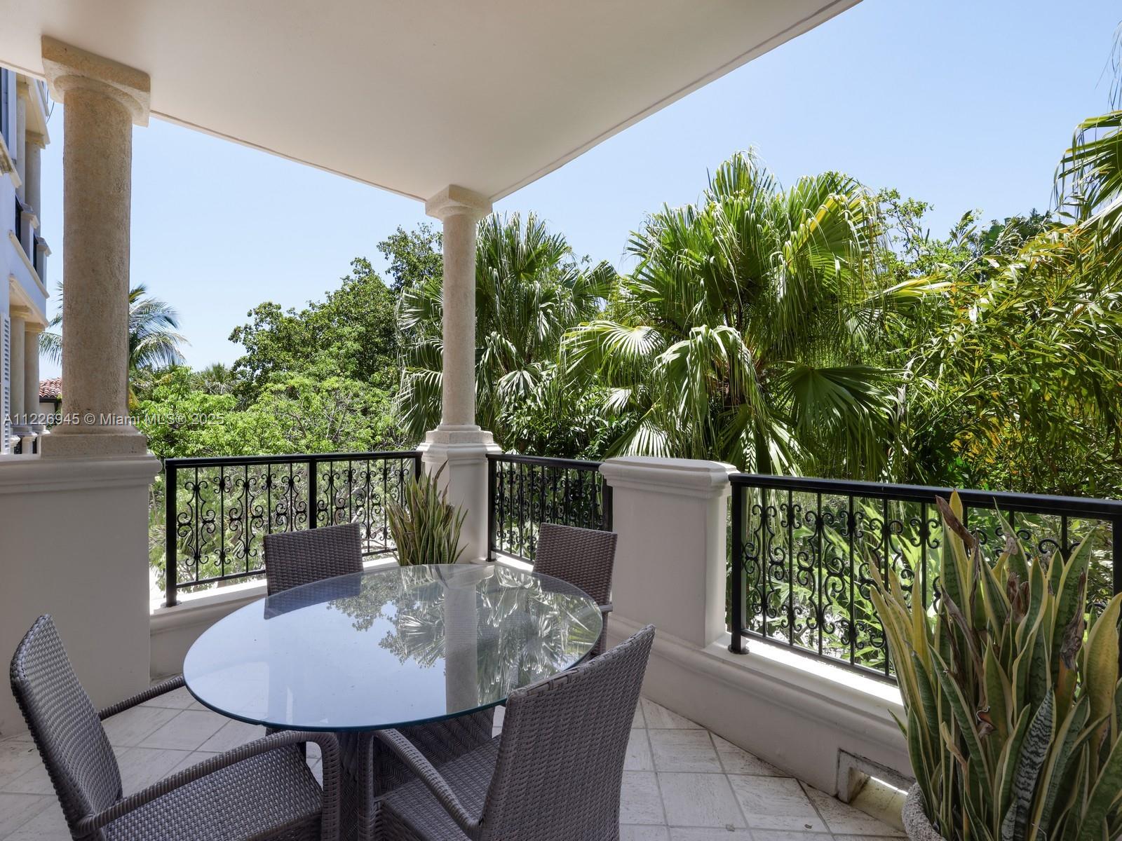 19126 Fisher Island Dr #19126, Miami Beach FL 33109