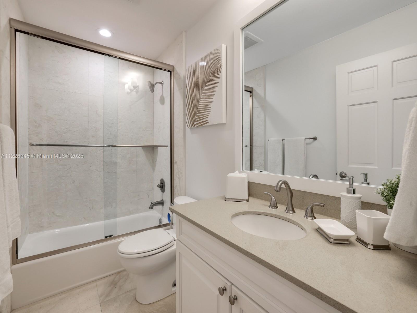 19126 Fisher Island Dr #19126, Miami Beach FL 33109