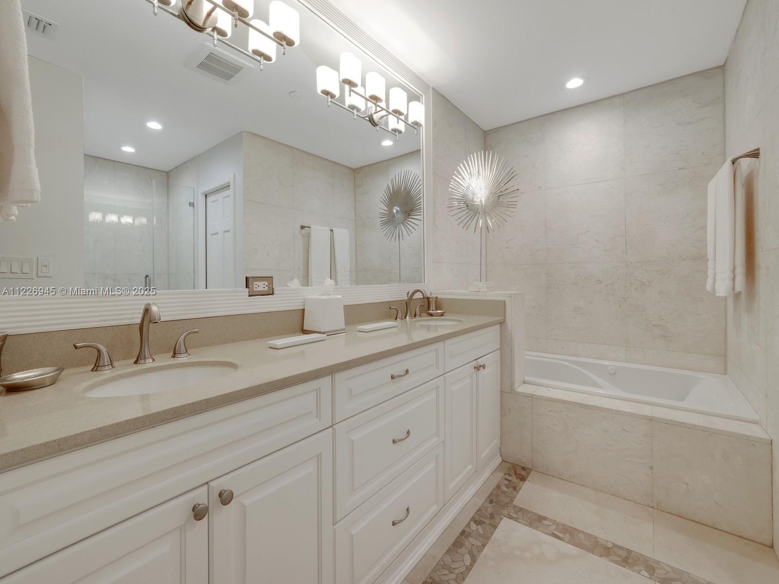 19126 Fisher Island Dr #19126, Miami Beach FL 33109