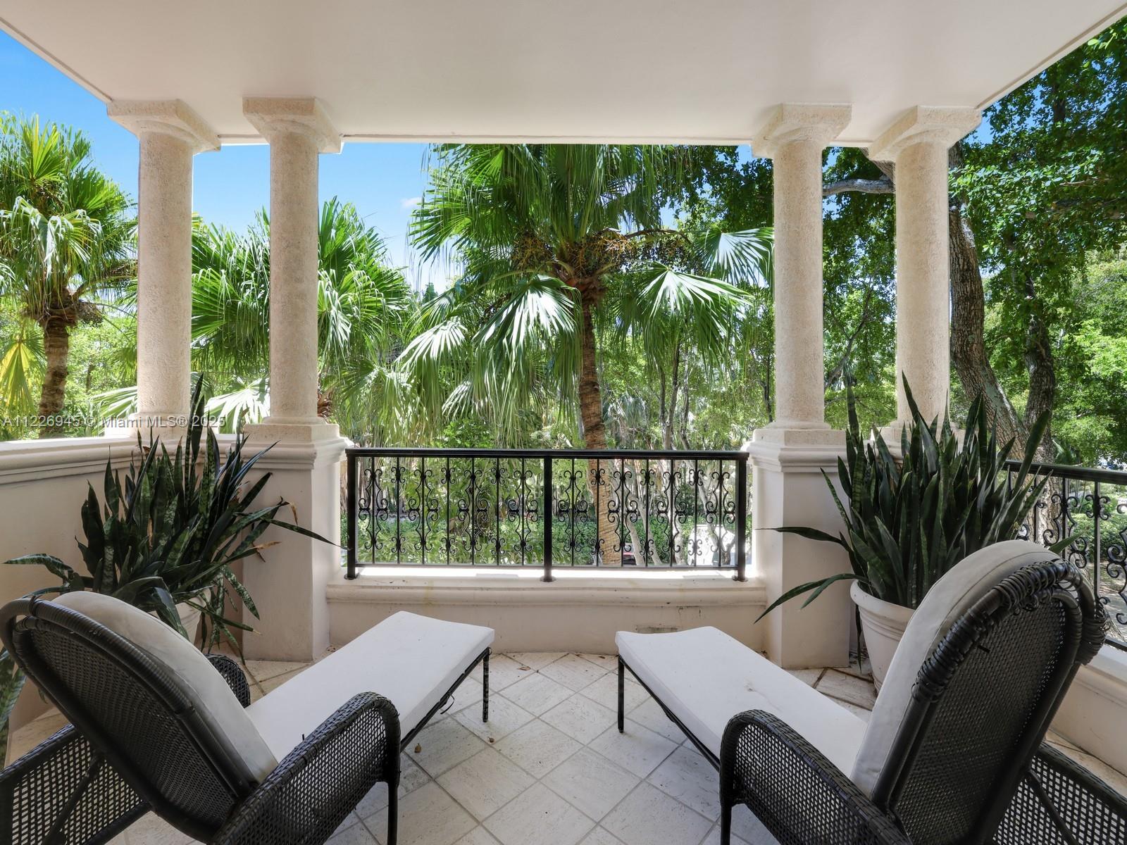 19126 Fisher Island Dr #19126, Miami Beach FL 33109