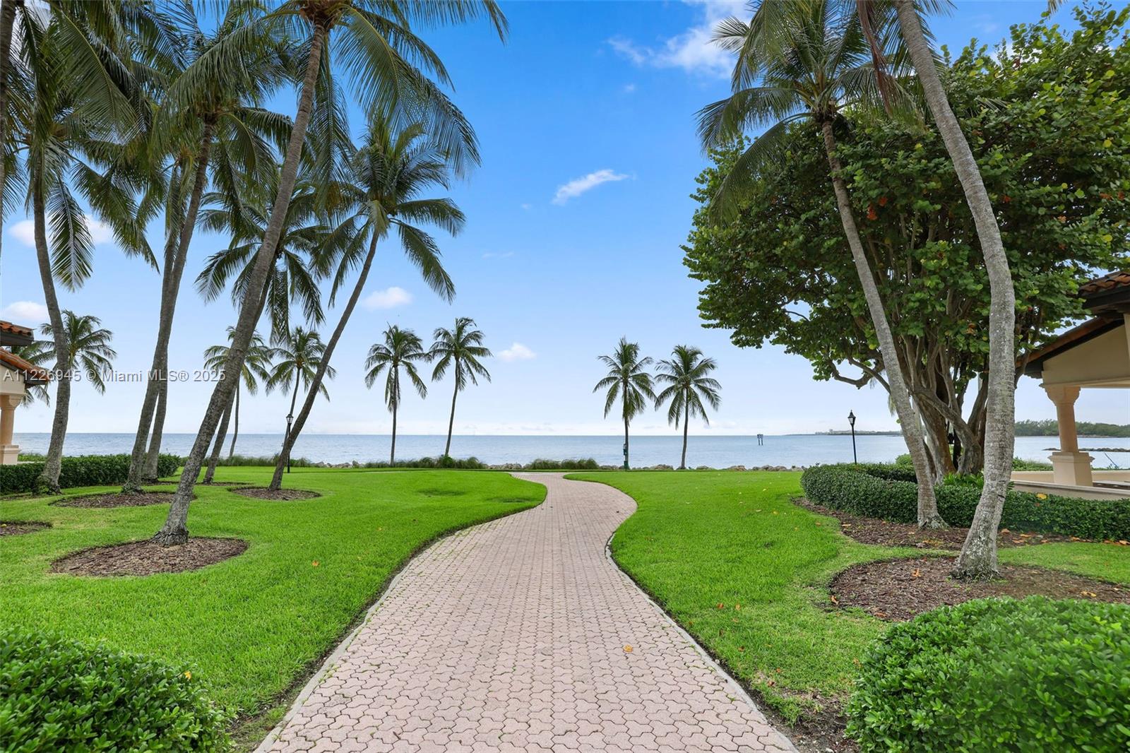 19126 Fisher Island Dr #19126, Miami Beach FL 33109
