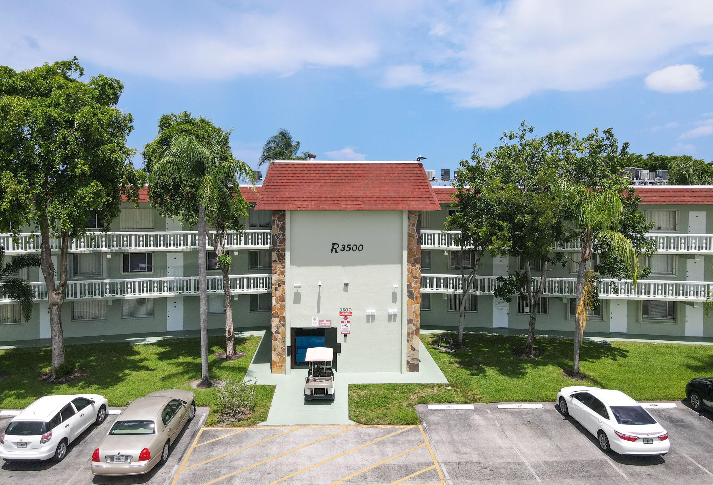 3500 Springdale Boulevard Palm Springs FL 33461 | R10811851