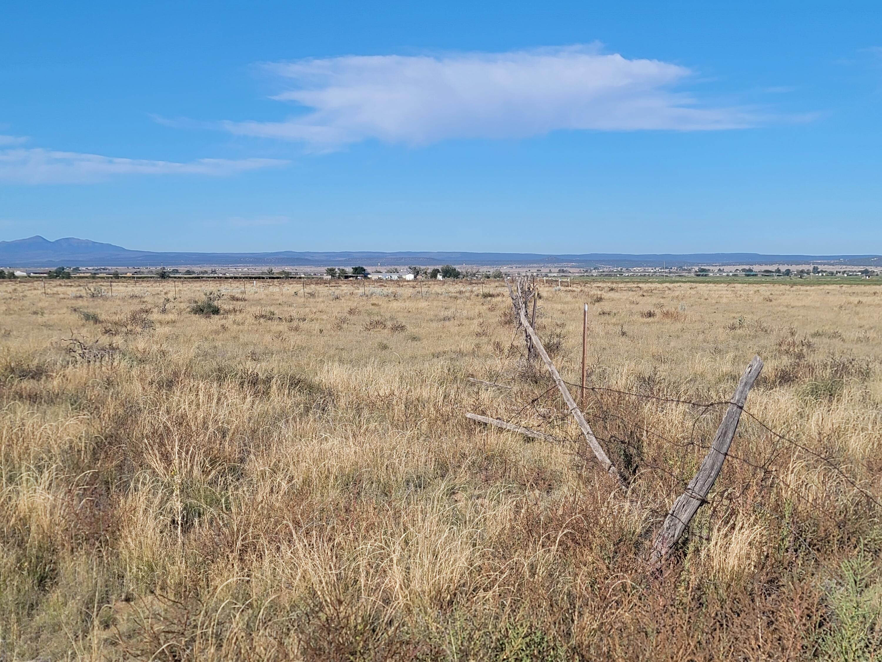 Photo 3 of Sale Pending at 202-A Calle Del Sol Rd, Moriarty, NM 87035 | MLS# 1018157 | Listing updated on 2026-10-16