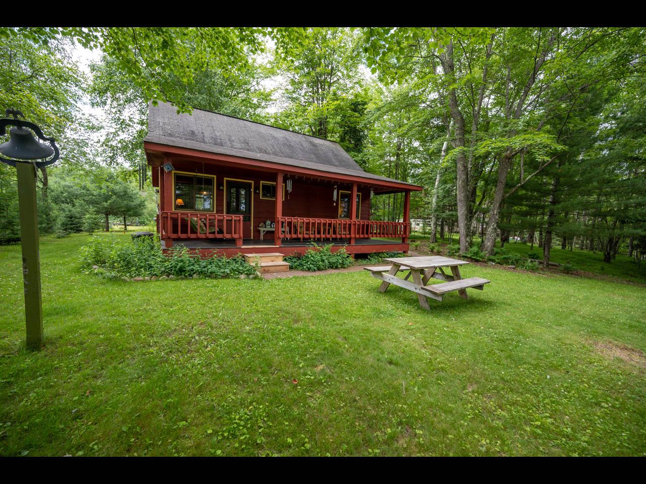 Pickerel Lake (R) Property W2580 North Forest Rd Photo 1