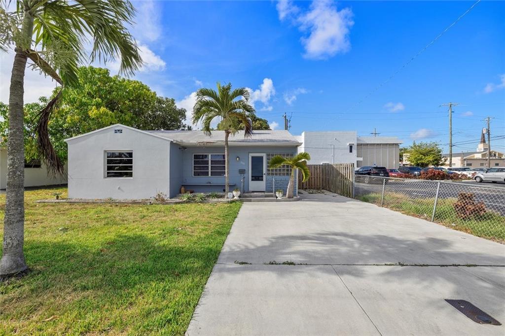 308 1st St Hallandale Beach FL 33009 | F10342141