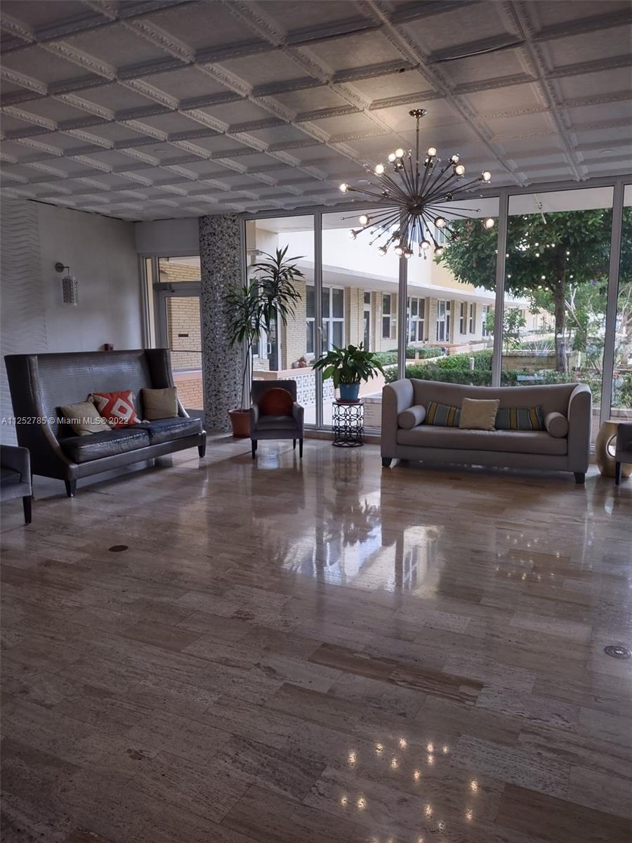 4747 Collins Ave 107