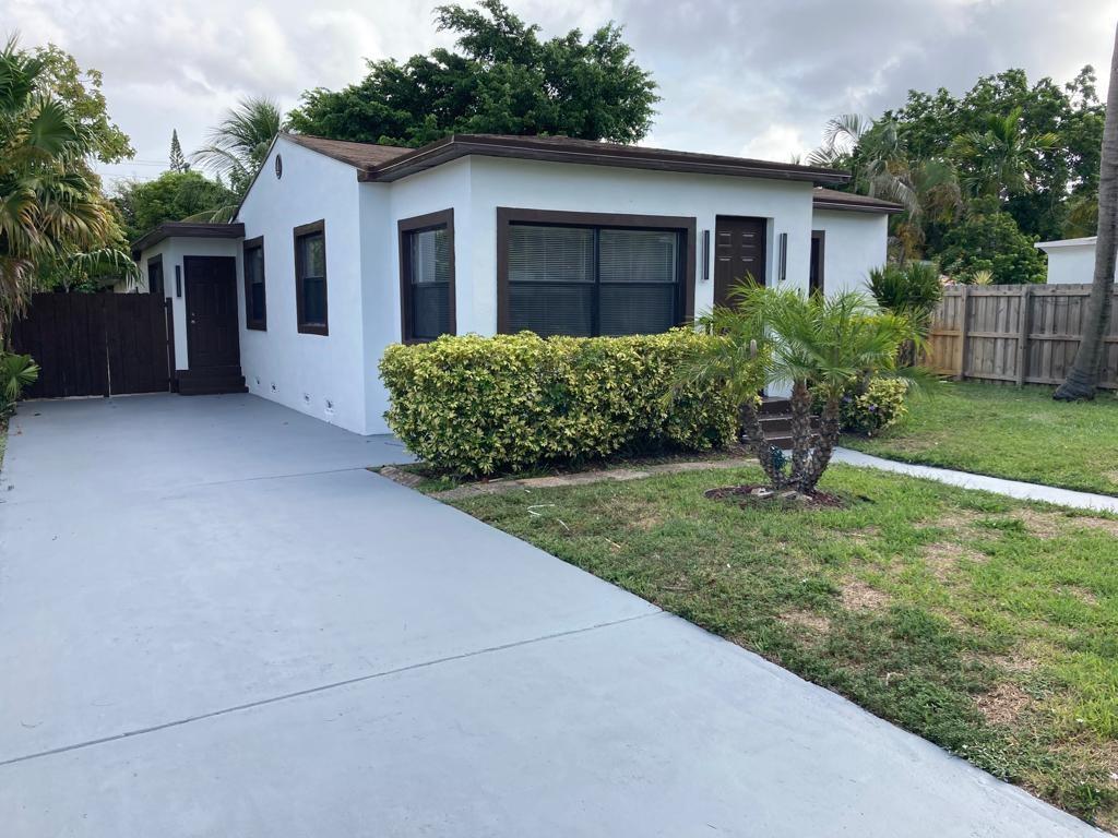 2451 Fillmore St Hollywood FL 33020 | F10341589