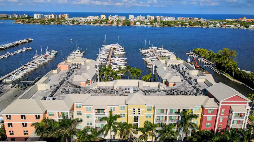 806 Windward Way Lantana FL 33462 | R10825376