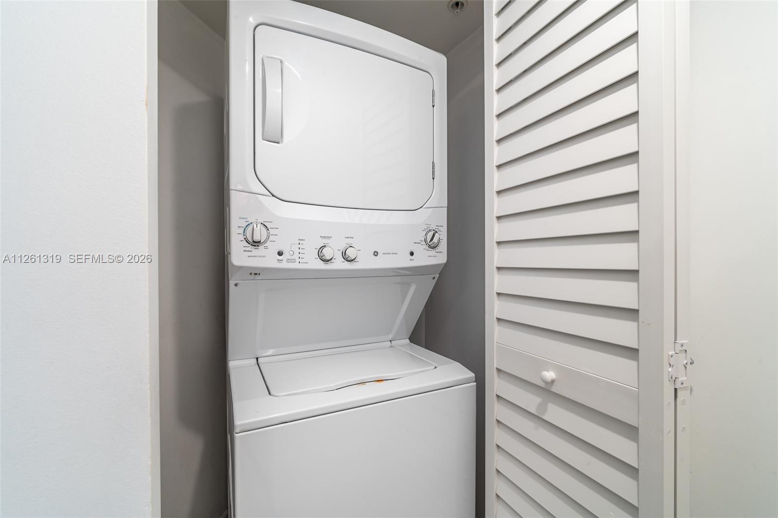 Condo for Sale in Sunny Isles Beach, FL