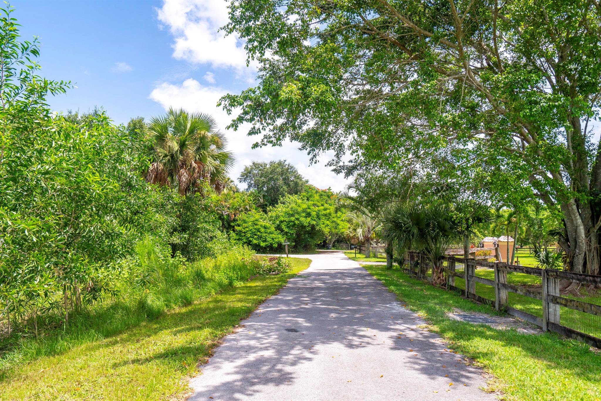 Homes for sale in Loxahatchee, FL | Xxx Bob Cat Lane, Loxahatchee, FL 33470 | MLS# R10827932