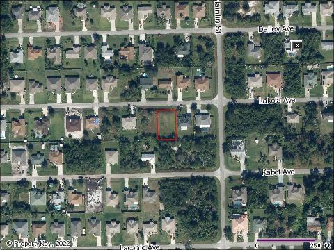 Homes for sale in Port Saint Lucie, FL | 514 Sw Lakota Ave, Port Saint Lucie, FL 34953 | MLS# F10346784