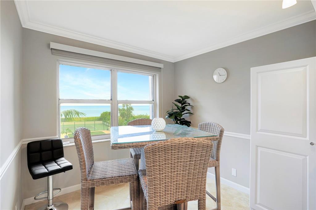 EAT IN KITCHEN WITH OCEAN VIEWS