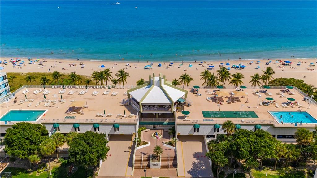 Clubhouse with pool decks