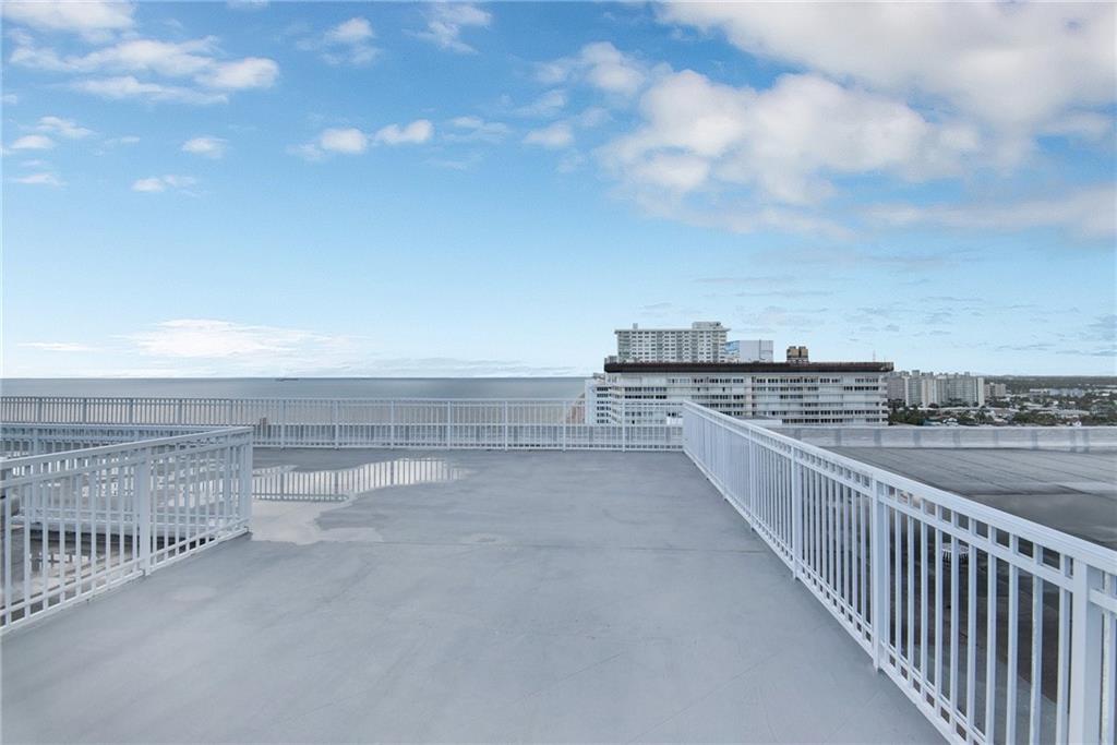 roof top shared space