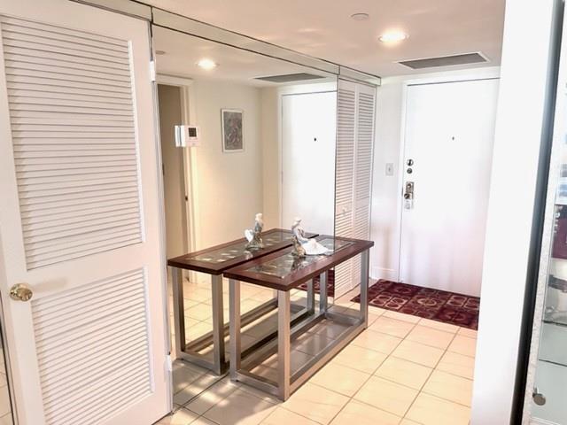 Large foyer with coat closet