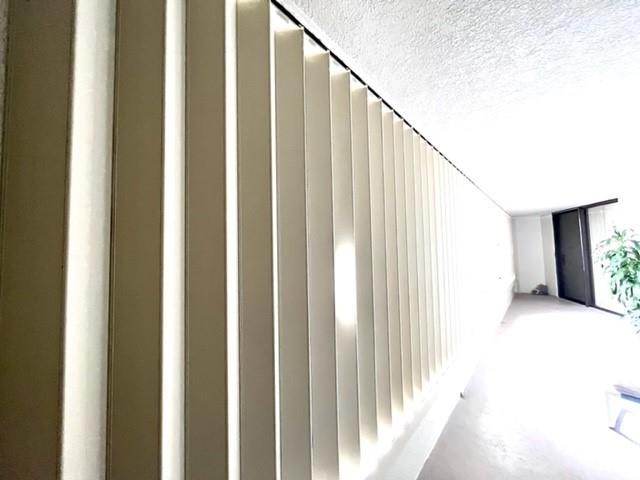 Accordion shutter for protect