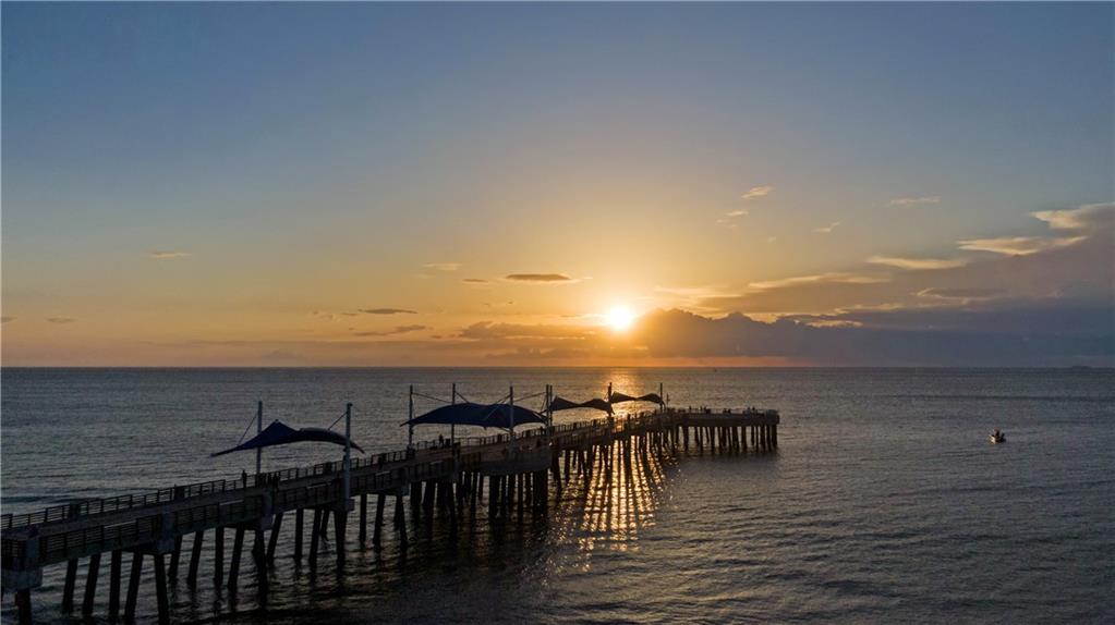 Evening view of the Pompano Beach Pier
