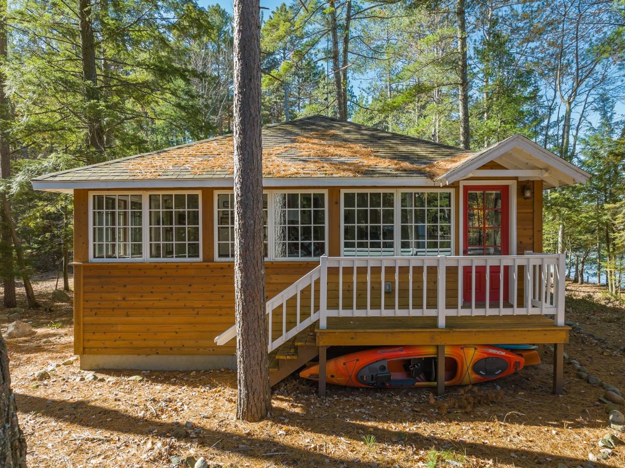 Island Lake (3L) Property 7485 Highway X Photo 1