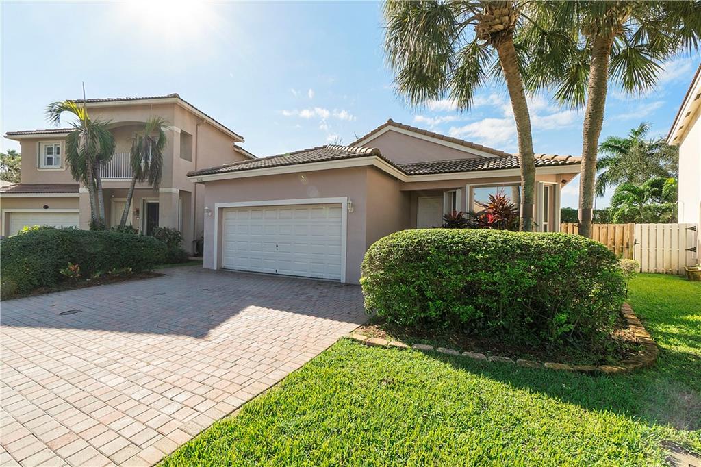 7612 19th St Pembroke Pines FL 33024 | F10353508