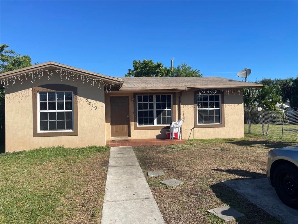 5219 Wiley St Hollywood FL 33021 | F10353979