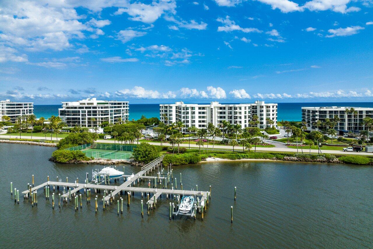 3120 Ocean Boulevard Palm Beach FL 33480 | R10842889