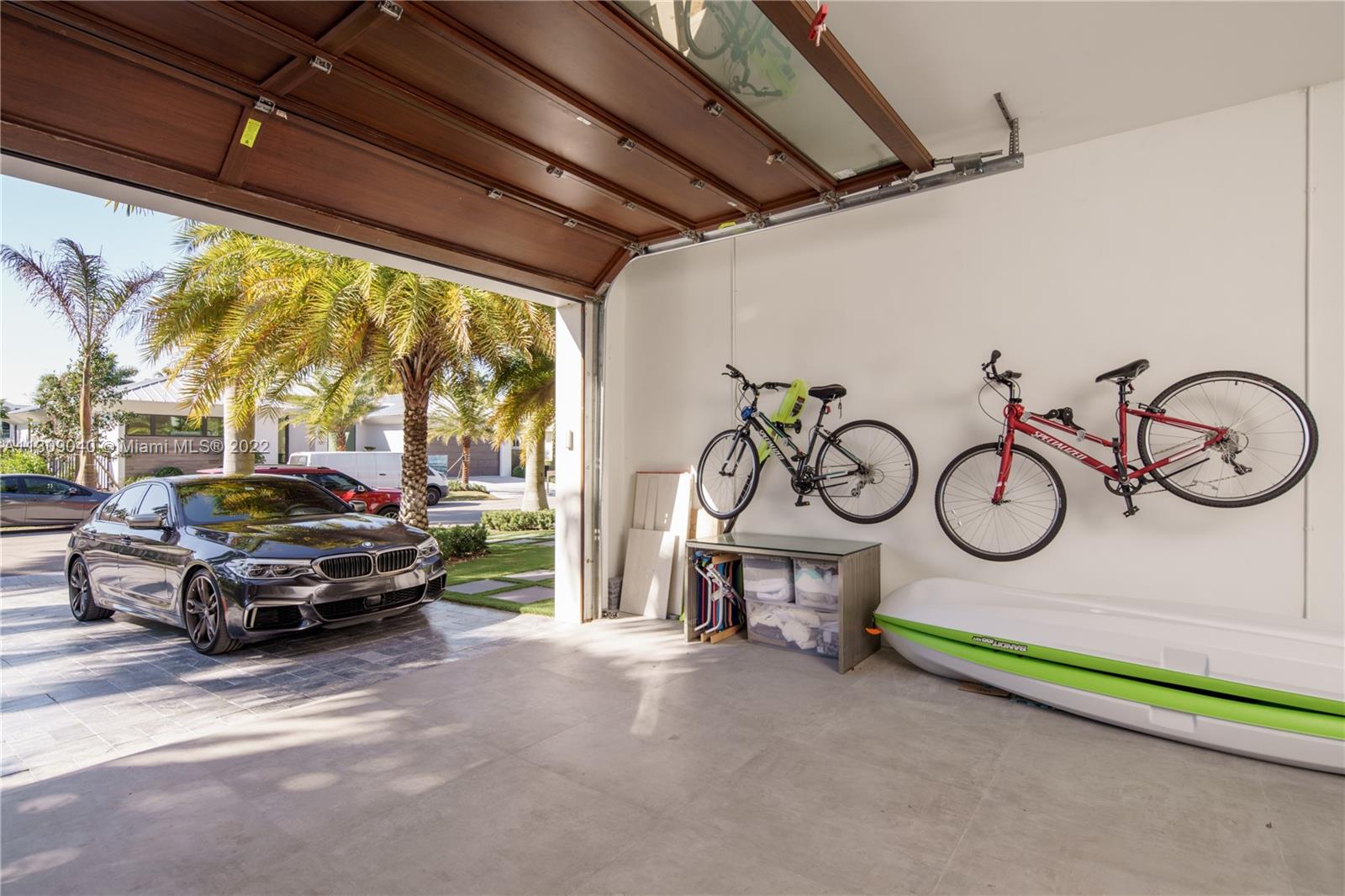 128 Fiesta Way, Fort Lauderdale FL 33301