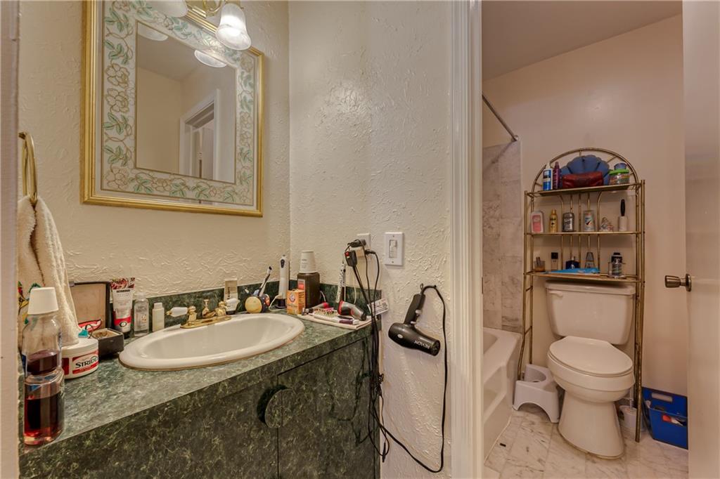 Main Bathroom
