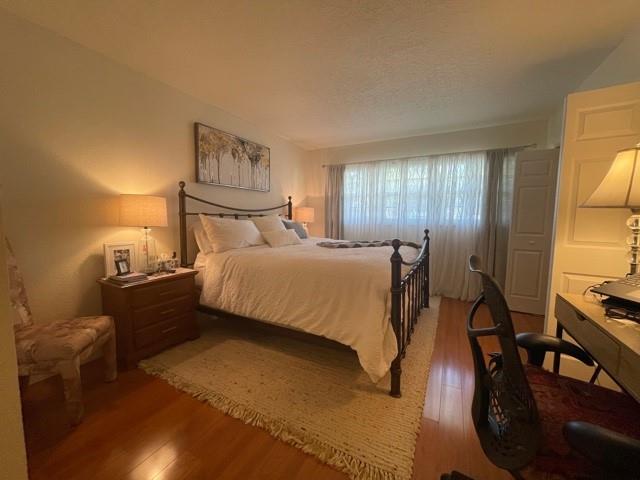 Very Large Master Bedroom