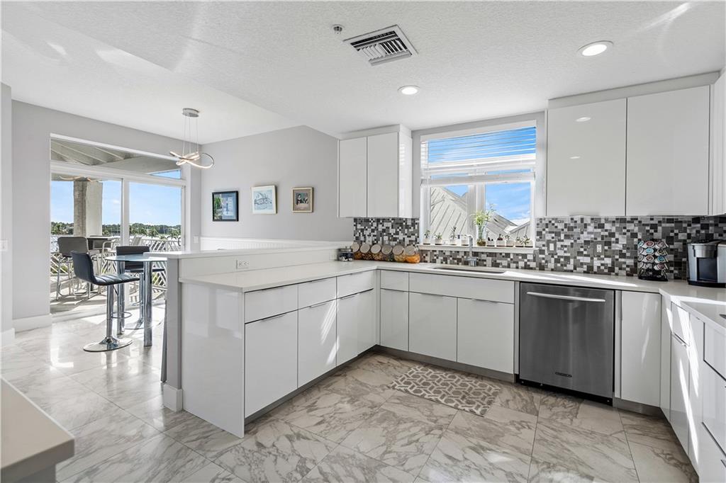Completely Remodeled Kitchen w/ Intracoastal views.