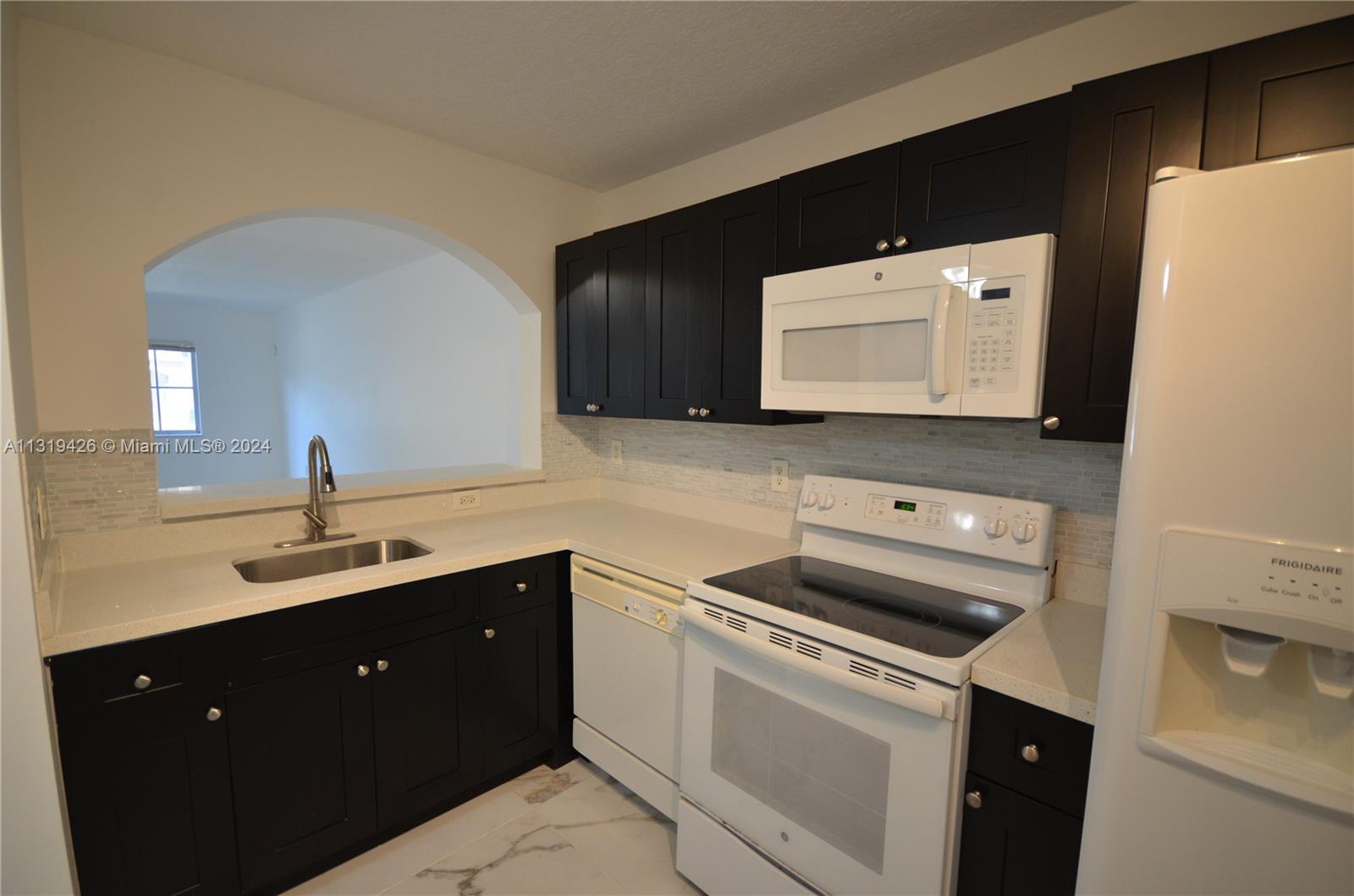 1241 29th St Unit 102, Homestead, Florida 33035